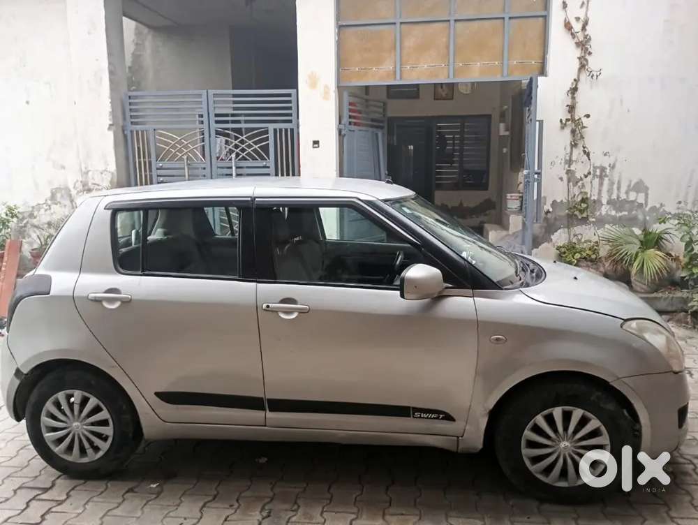 Maruti Suzuki Swift 2007 Cng & Hybrids 199999 Km Driven