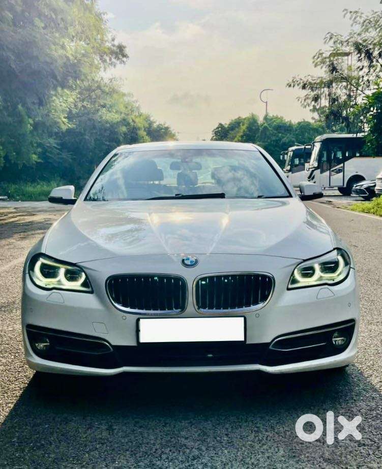 Bmw 5 Series 2.0 520i Luxury Line, 2017, Petrol