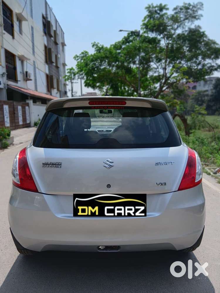 Maruti Suzuki Swift Vxi + Manual, 2013, Petrol