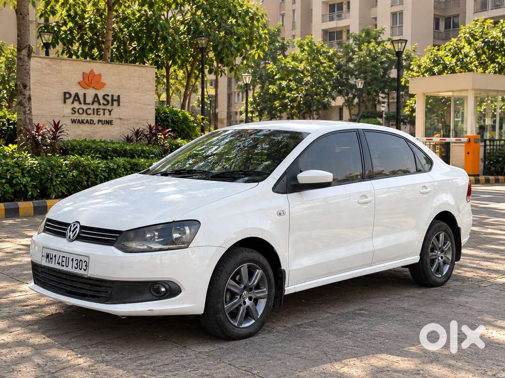 Volkswagen Vento Sport 1.2 Tsi At, 2015, Petrol