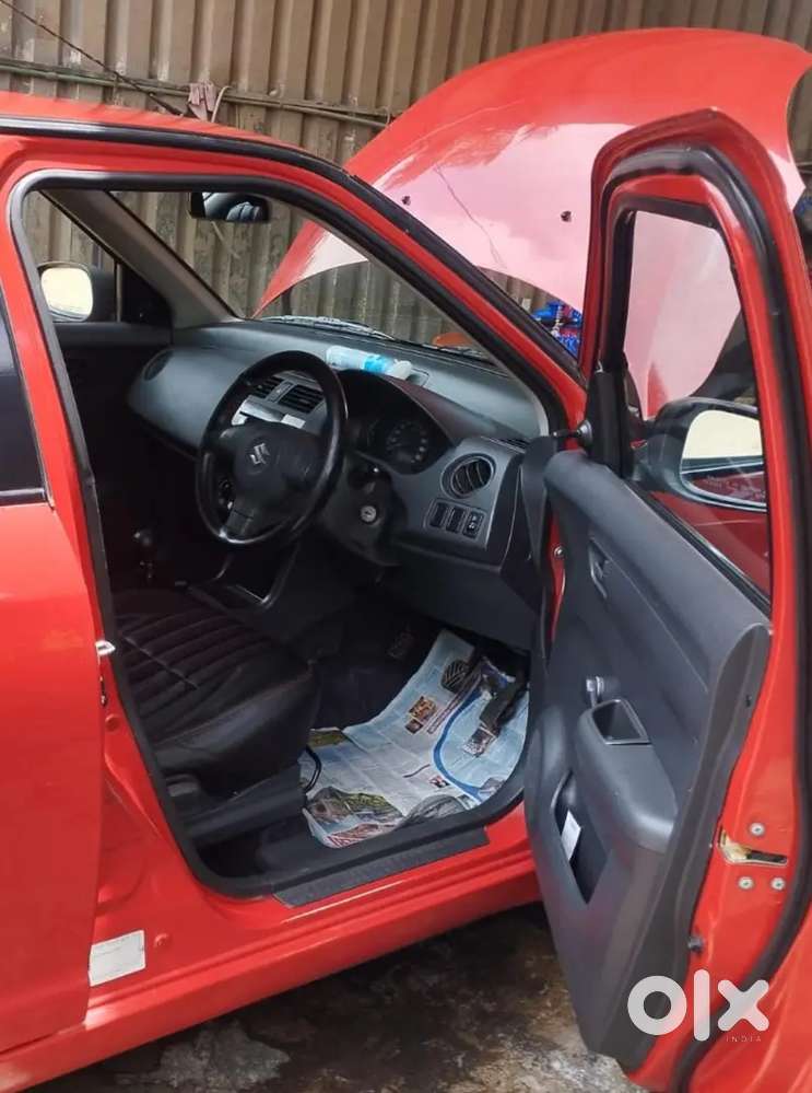 Well Maintained Maruti Swift Lxi 2010