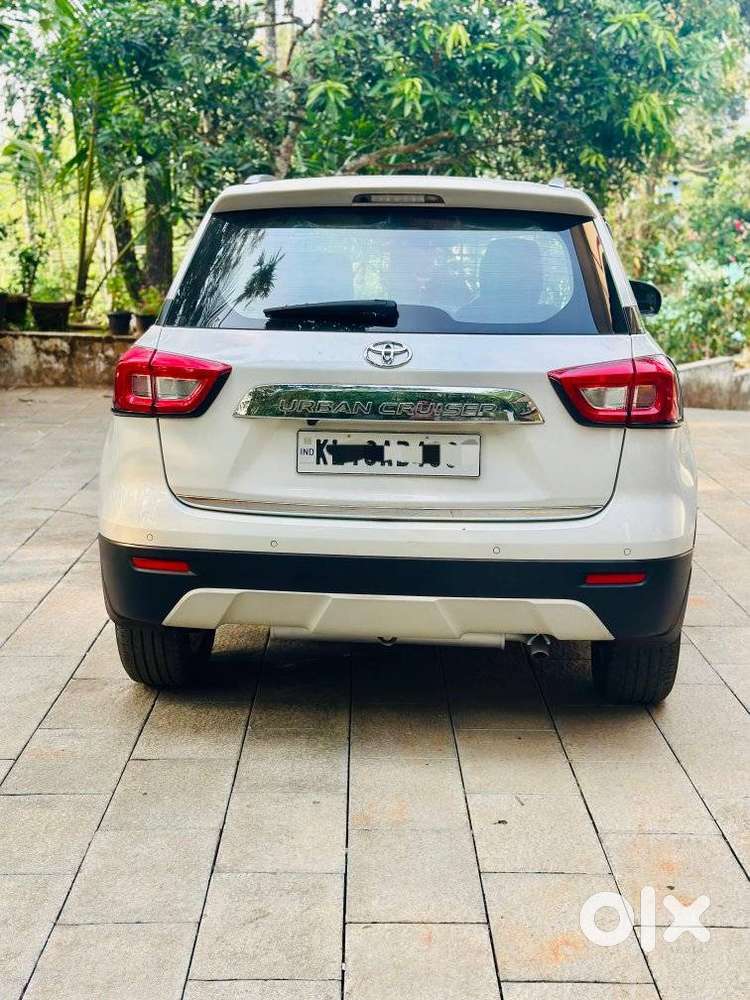 Toyota Urban Cruiser 1.5 Premium Grade At, 2022, Petrol