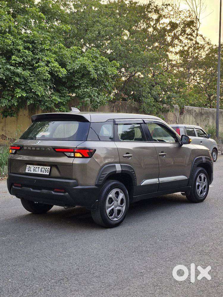 Maruti Suzuki Brezza 1.5 Lxi Smart Hybrid, 2024, Petrol