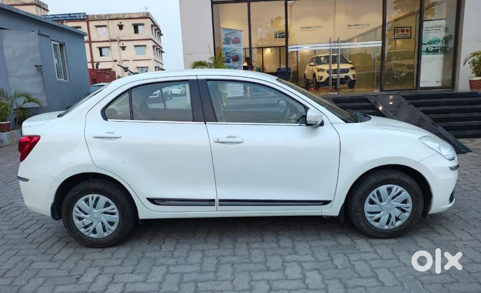 Maruti Suzuki Dzire 1.2 Vxi, 2021, Petrol