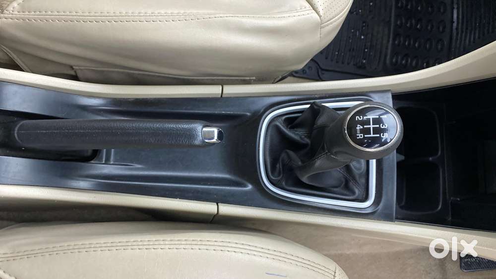 Maruti Suzuki Ciaz 1.5 Delta Shvs Mt, 2018, Petrol