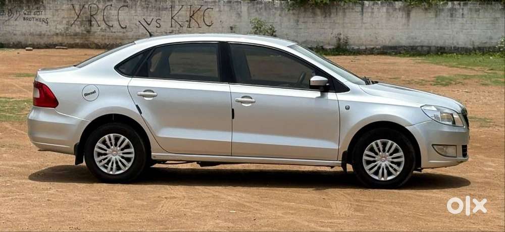 Skoda Rapid 1.6 Tdi Ambition Plus, 2013, Diesel