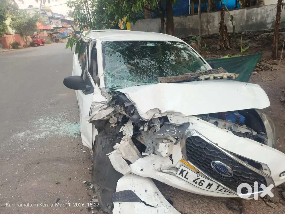 Accident Car For Sale.datsun Go Plus 7 Seater