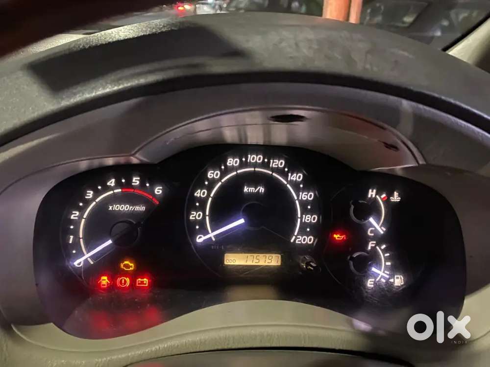 Toyota Innova Gx 2010 Diesel 7 Str