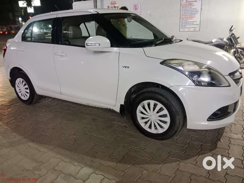 Maruti Suzuki Dzire 1.2 Vxi, 2016, Petrol