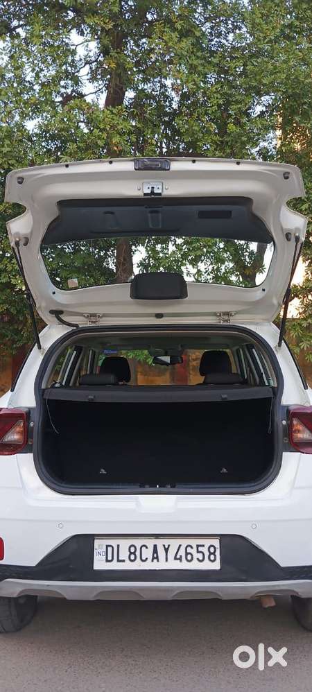 Hyundai Venue Sx Plus Turbo Dct, 2019, Petrol