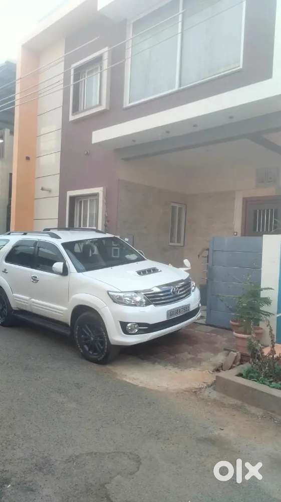 Toyota Fortuner Diesel 2013