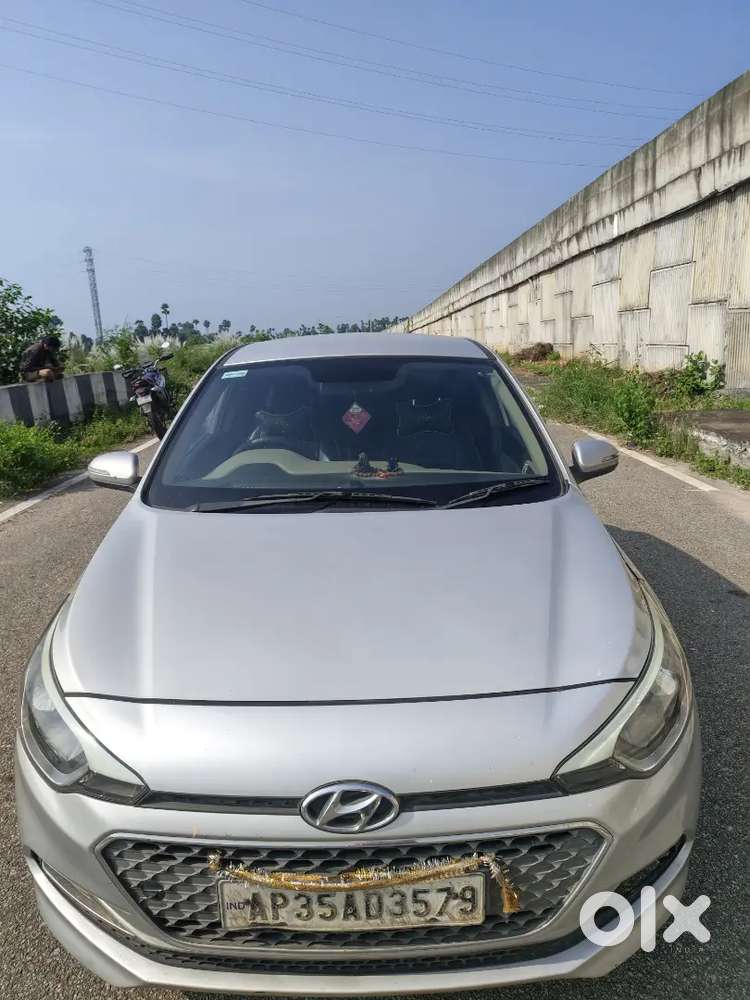 Hyundai Elite I20 2015 Diesel Manual Insurance Valid