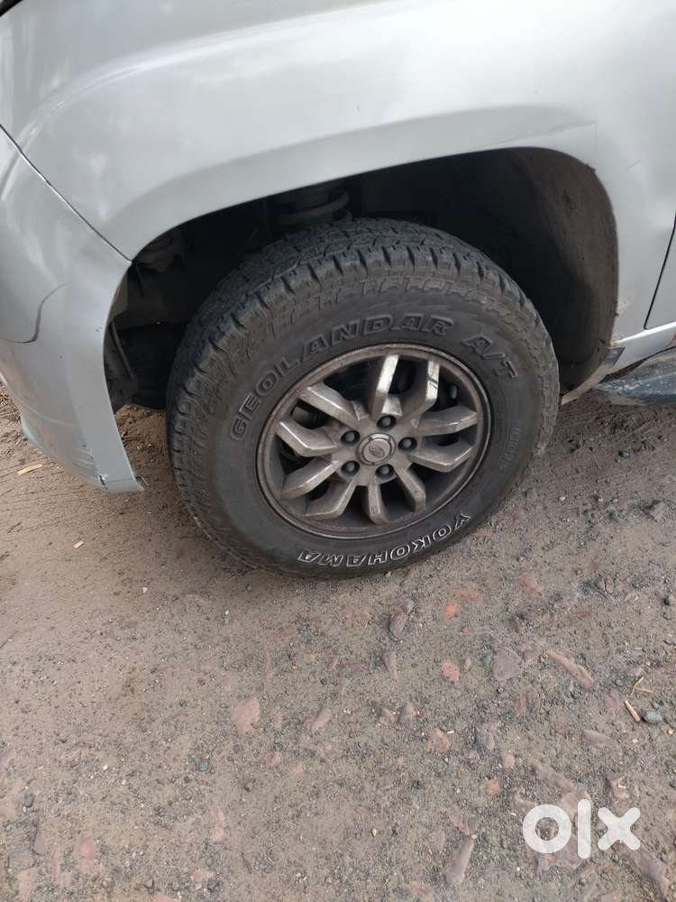 Mahindra Tuv 300 Mhawk100 T8, 2018, Diesel