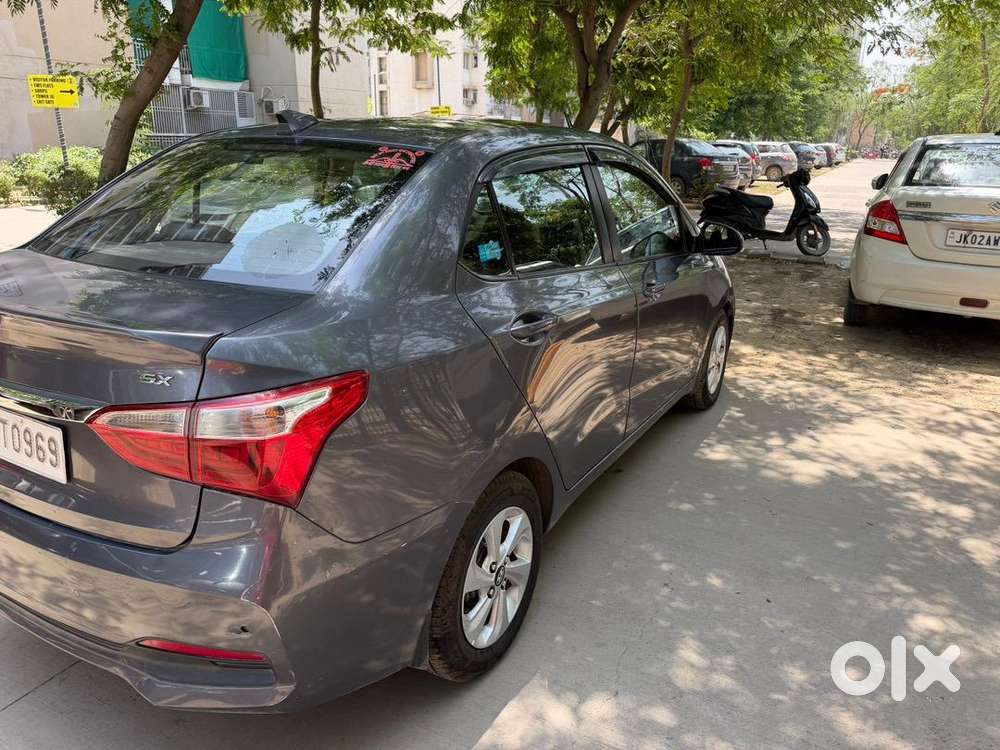 Hyundai Xcent 2019 Diesel 147400 Km Driven Only Company Serviced