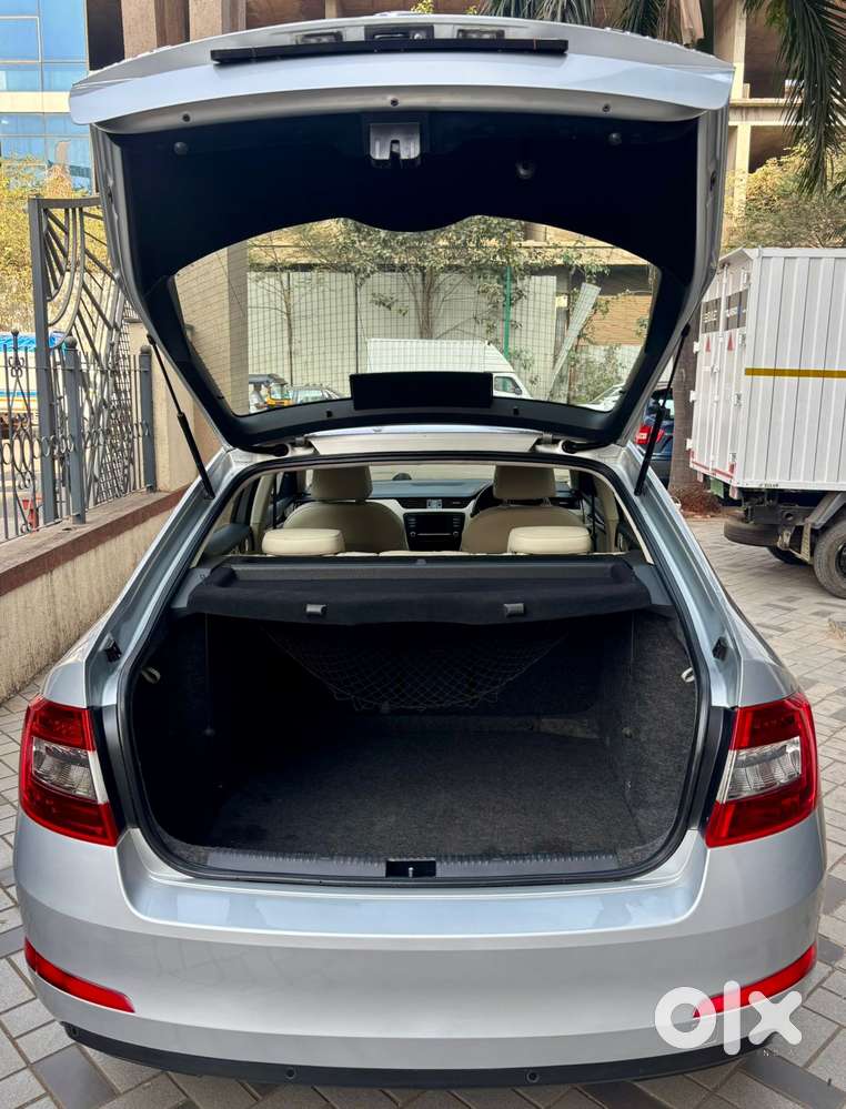 Skoda Octavia 2013-2017 Style Plus 1.8 Tsi At, 2016, Petrol