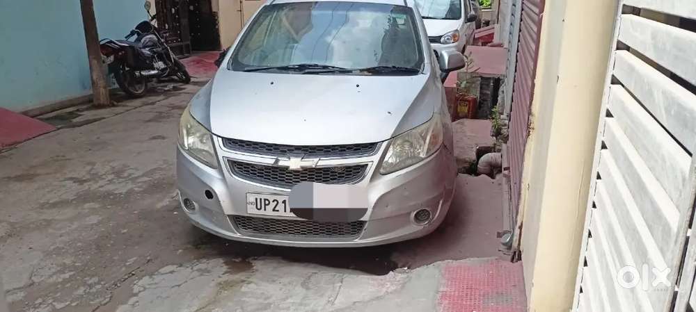 Car Ko Park Karne Ki Samasya Aur Paise Ki Jarurat Or Ergent Money