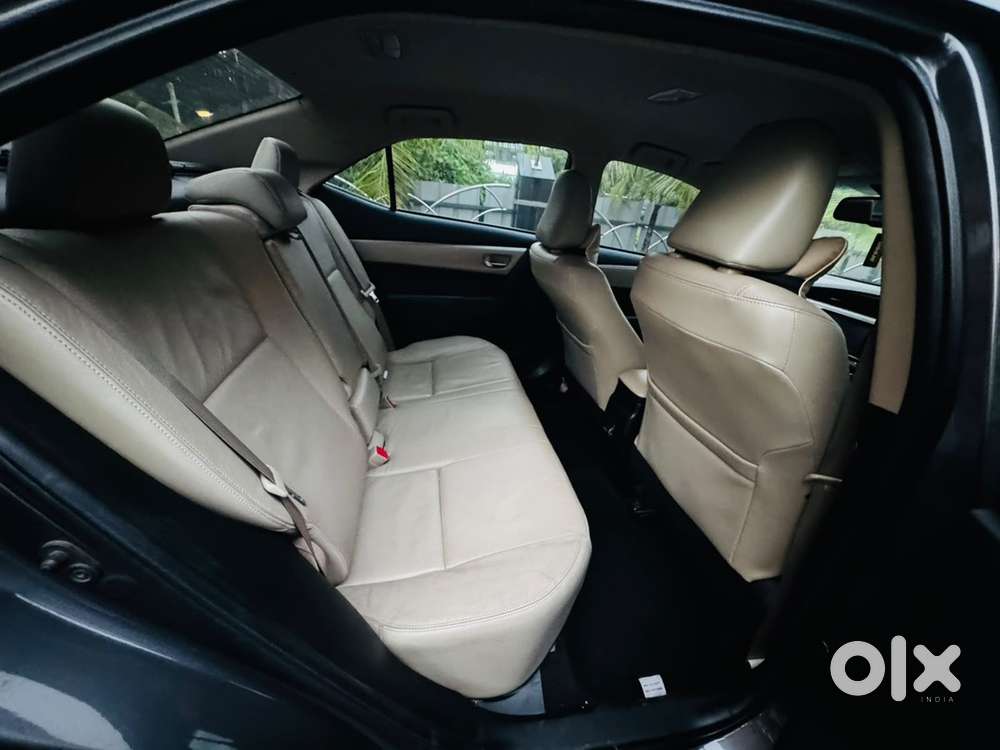 Toyota Corolla Altis 2014