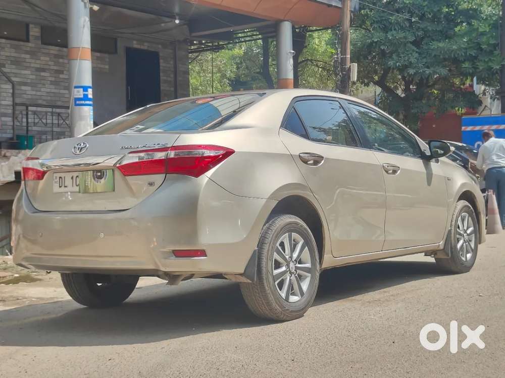 Toyota Corolla Altis 1.8 G, 2015, Petrol
