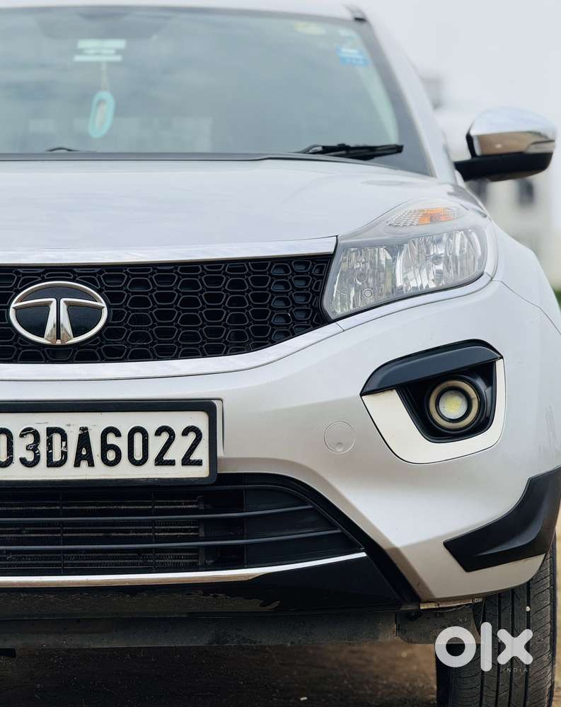 Tata Nexon 1.2 Revotron Xm (s), 2019, Petrol