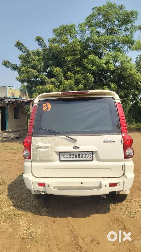 Mahindra Scorpio Vlx 2013