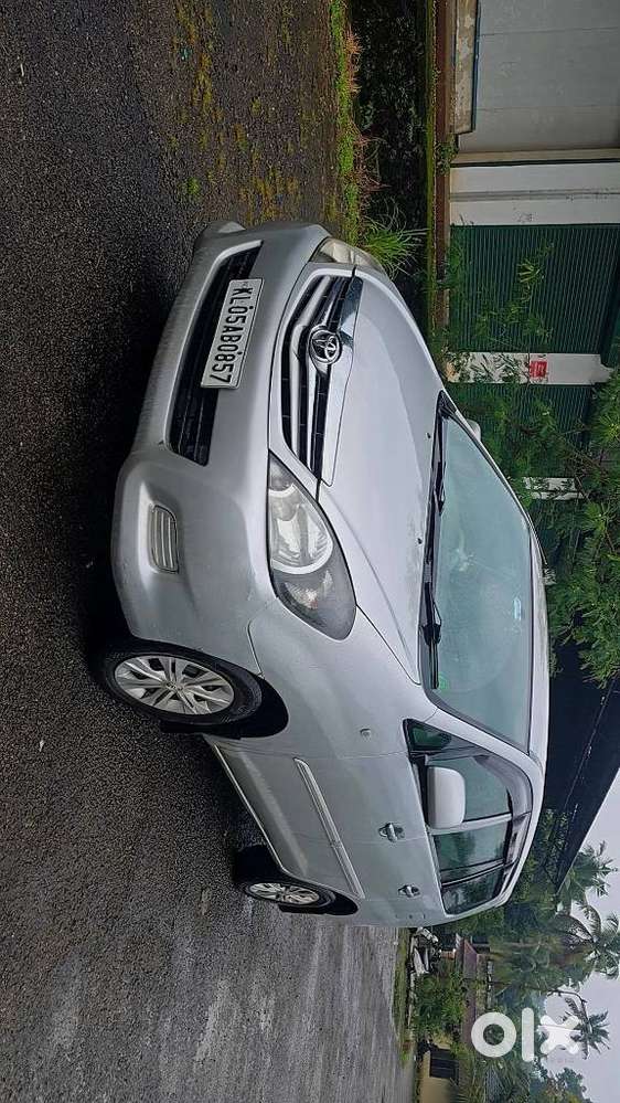 Toyota Innova 2.5 G (diesel) 7 Seater, 2010, Diesel