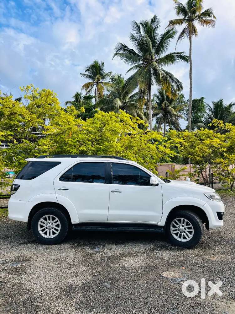 Toyota Fortuner 2013 Diesel Well Maintained