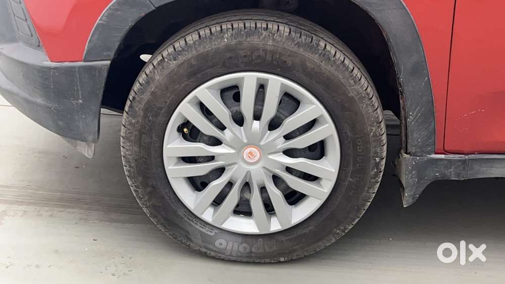 Mahindra Kuv 100 2016-2017 Mfalcon G80 K4 Plus, 2017, Petrol