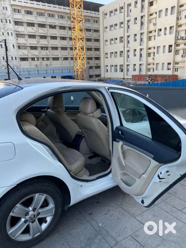 Skoda Laura Diesel 2012 Car