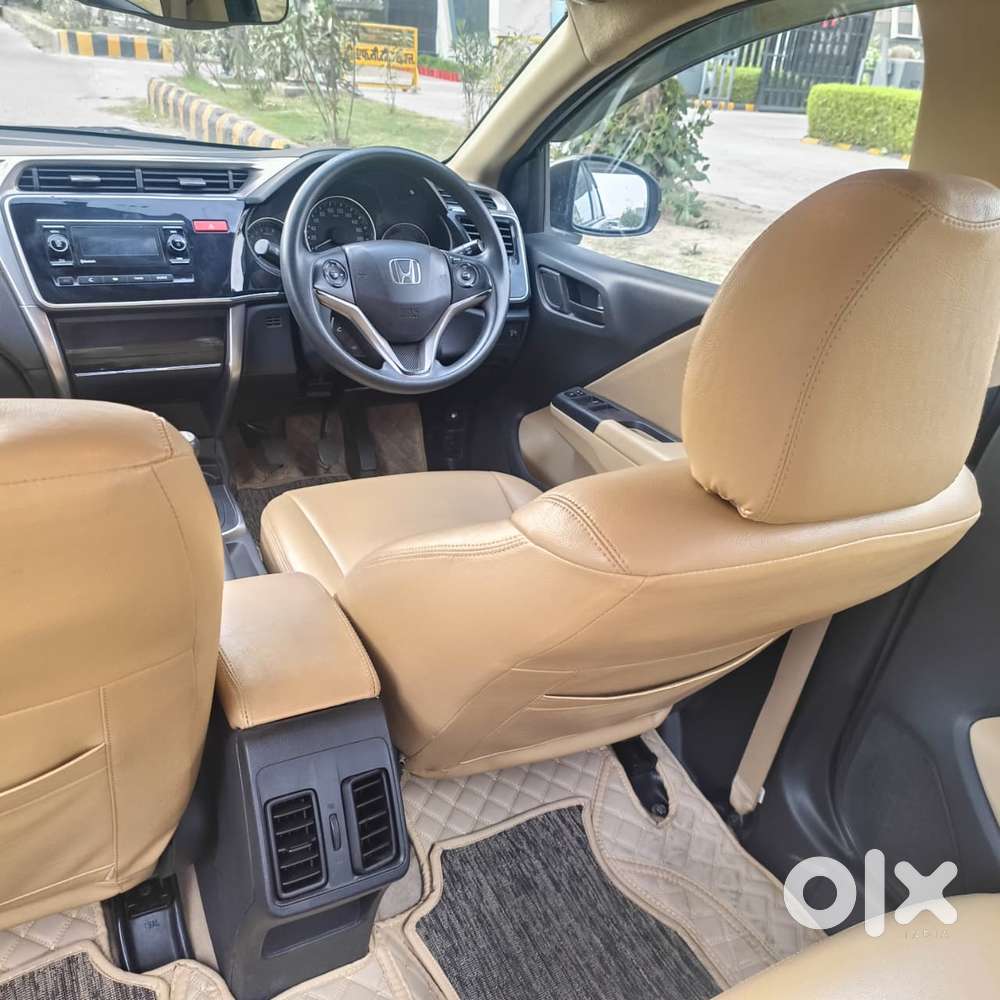 Honda City V Mt, 2014, Petrol