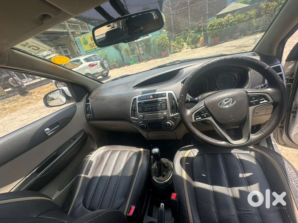 Hyundai I20 Sportz Opt 2012 Petrol