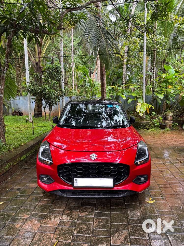 Maruti Suzuki New-gen Swift 2024 Petrol 14700 Km Driven