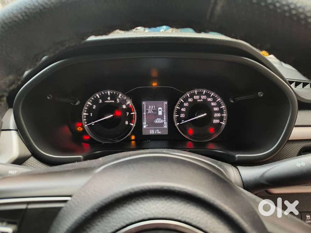 Maruti Brezza 1.5 Vxi 2025