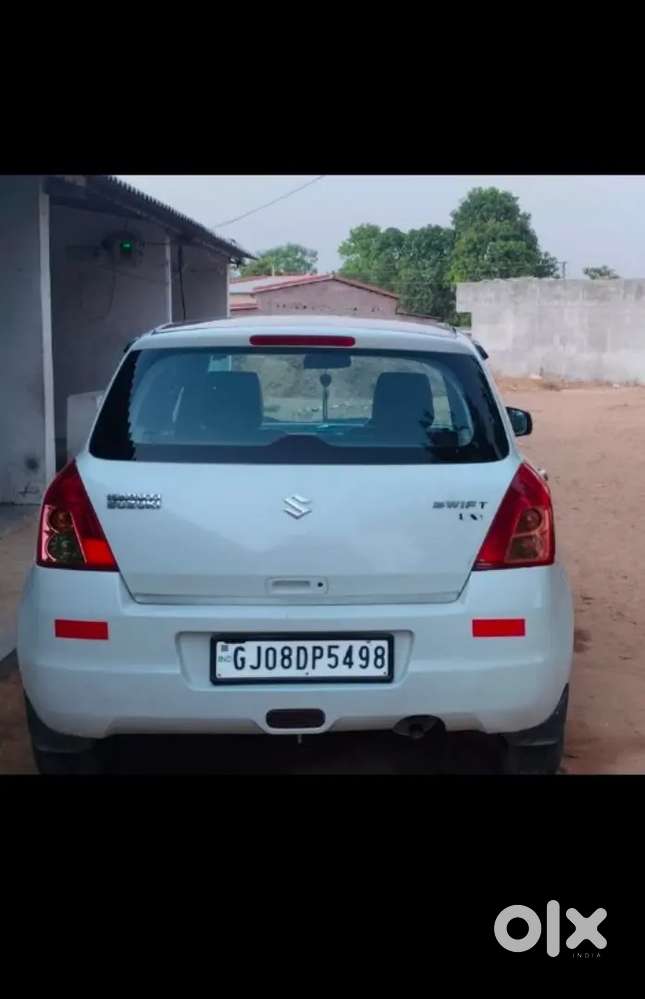 Swift Maruti Suzuki 2011 Model