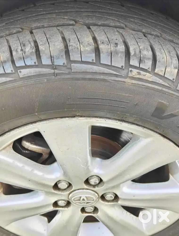 Toyota Corolla Altis 1.8g Petrol/cng