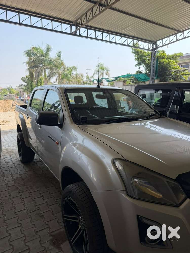 Isuzu Hi-lander 2022 Diesel Well Maintained