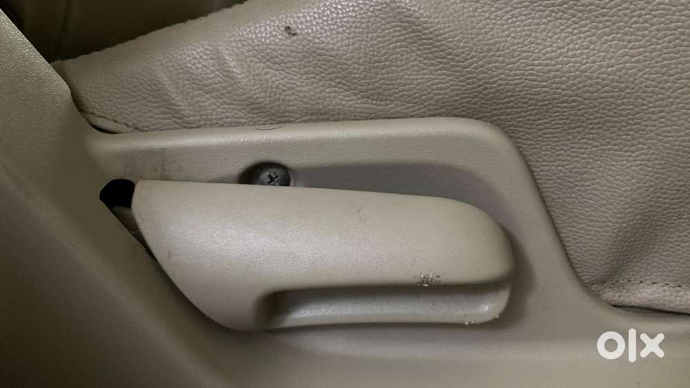 Maruti Suzuki Swift Dzire 1.2 Lxi (o), 2015, Petrol