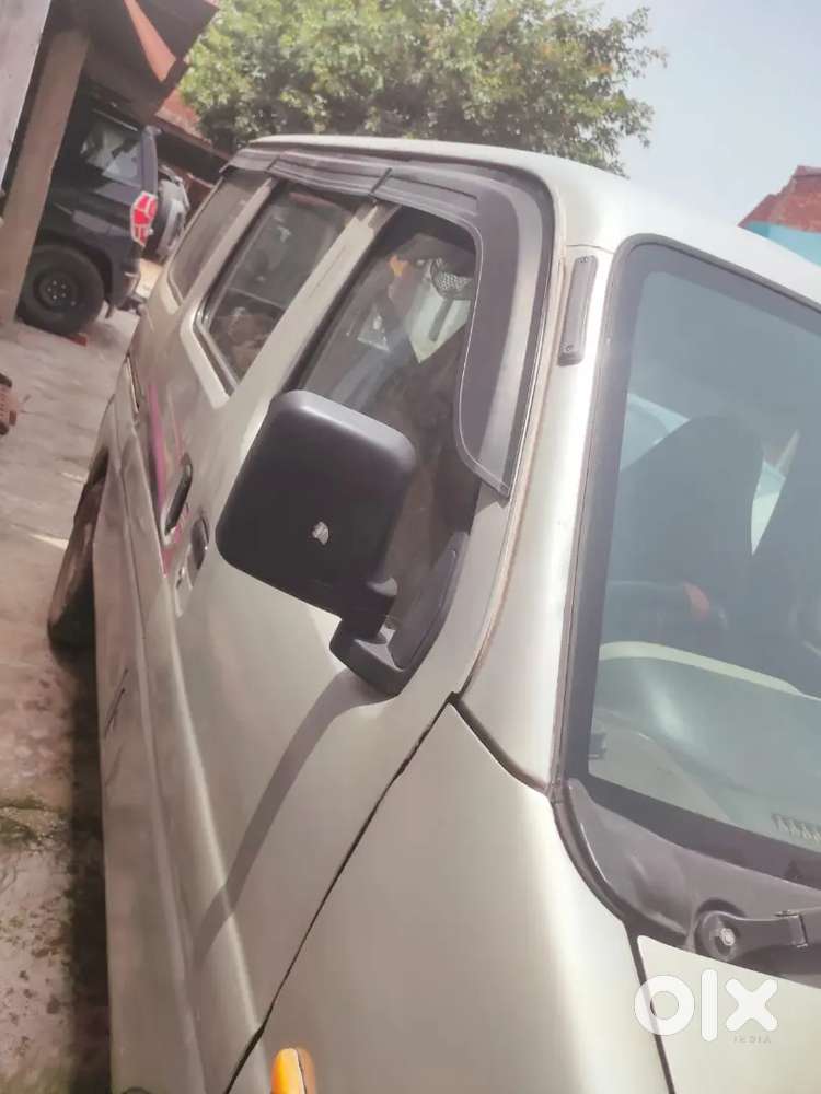 Maruti Suzuki Eeco 2016