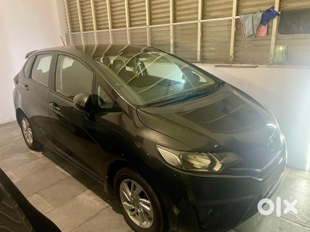 Honda Jazz 2016 Diesel Well Maintained