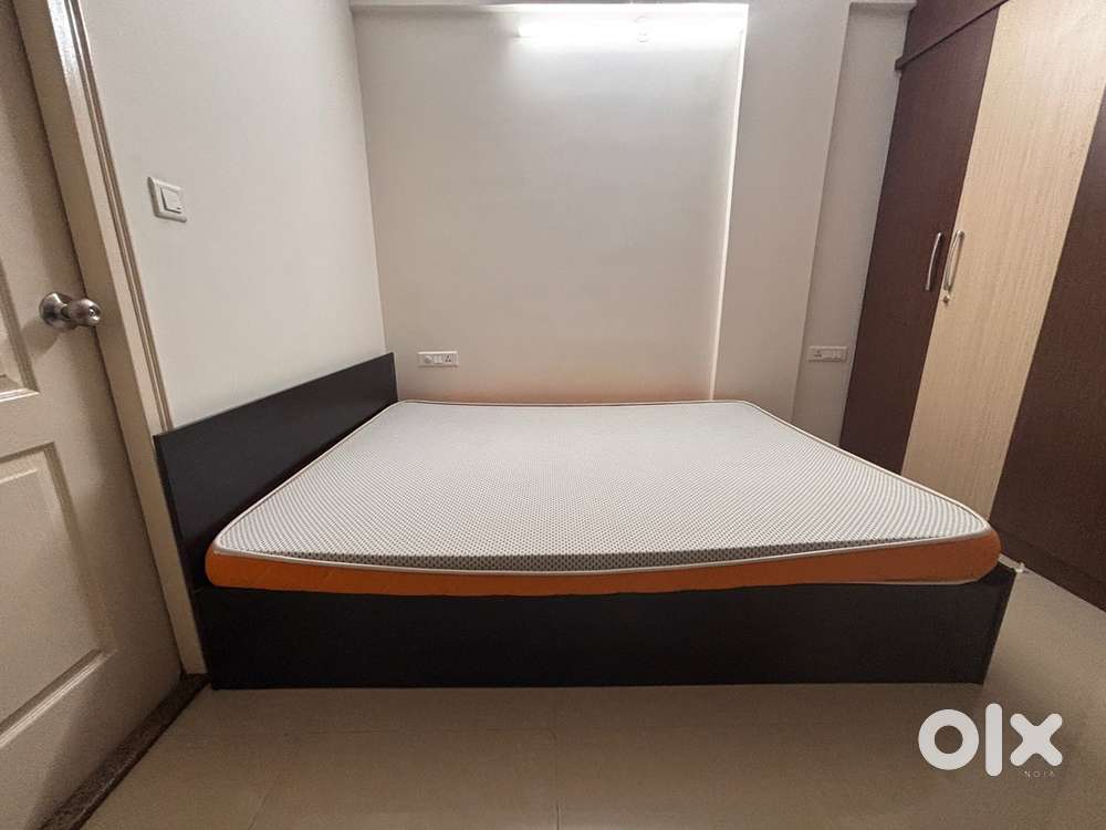 Pepperfry Cot SleepX queen mattress Beds Wardrobes 1825348925