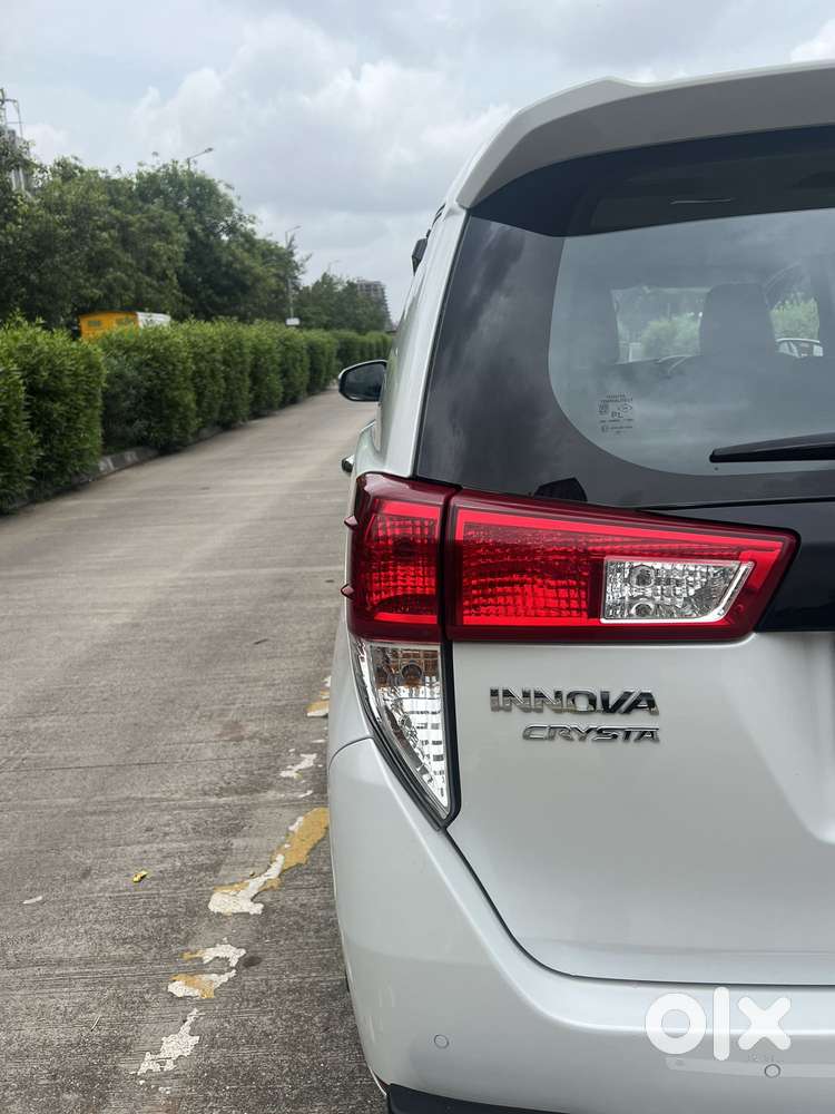 Toyota Innova Crysta [2020-ongoing] 2.4 Gx 7 Str, 2024, Diesel