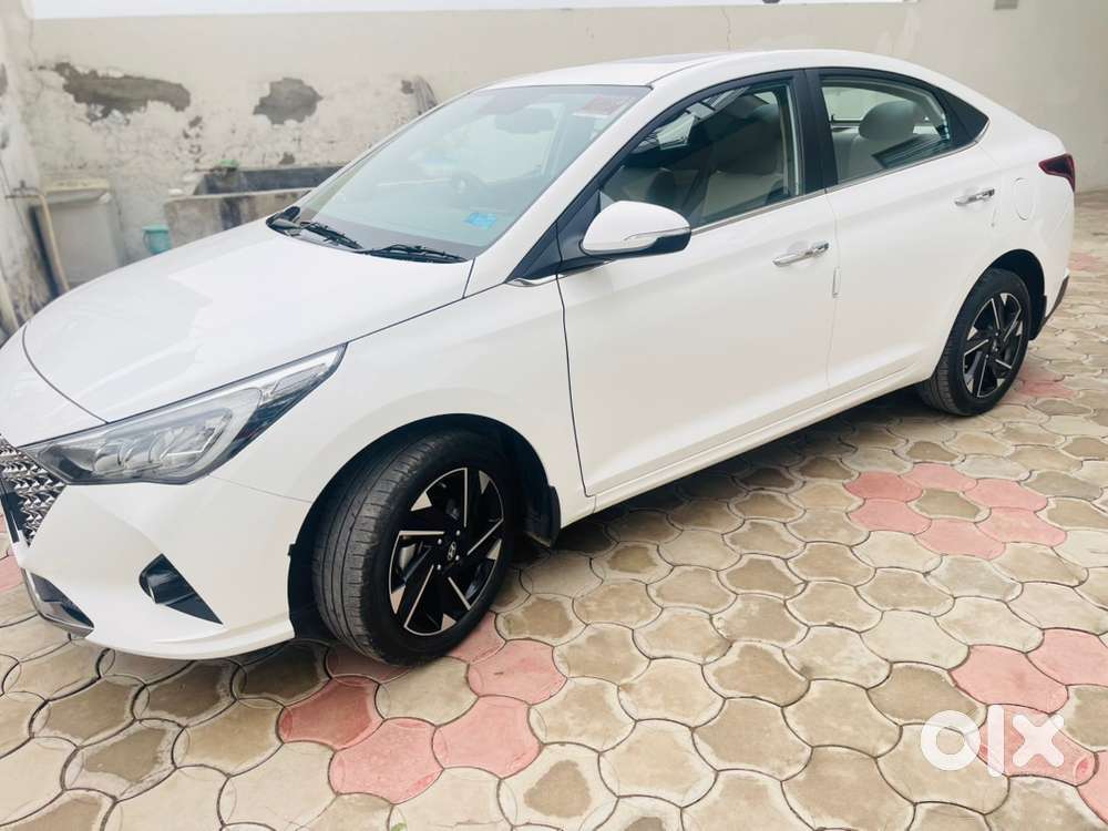 Hyundai Verna Petrol 2022