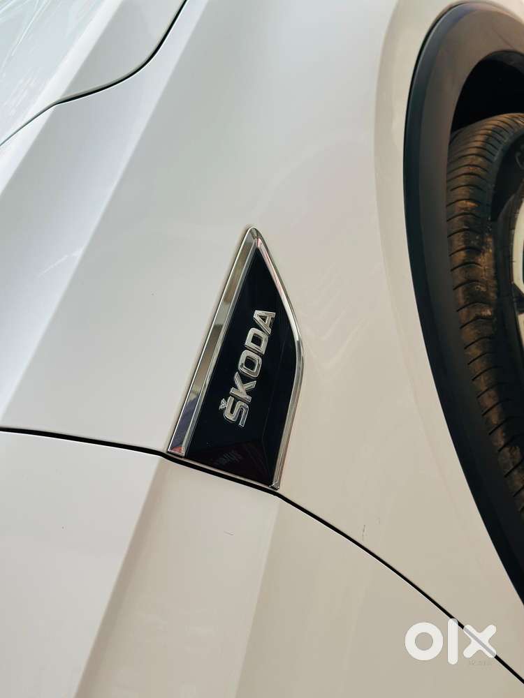 Skoda Kushaq 1.0 Tsi Style, 2022, Petrol
