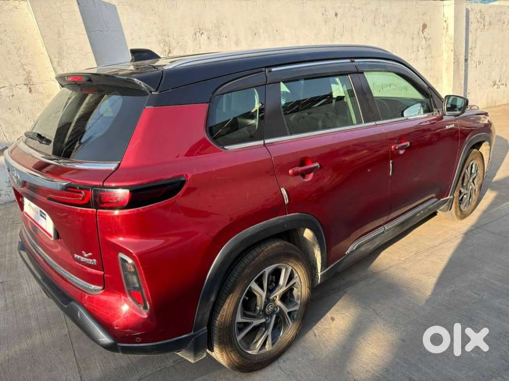 Toyota Urban Cruiser Hyryder 1.5 V Hybrid, 2023, Petrol