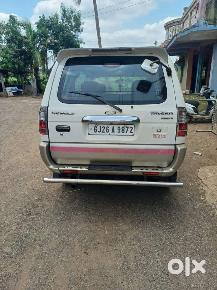 Chevrolet Tavera Neo 2015