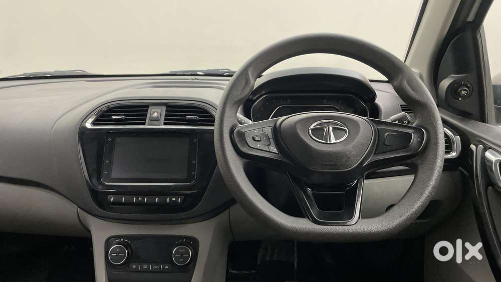Tata Tiago Xza Plus, 2020, Petrol