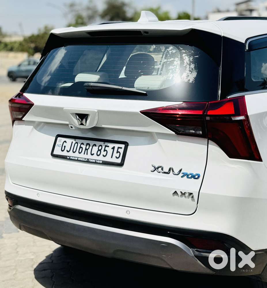 Mahindra Xuv700 2.2 Ax 7 Diesel At Luxury Pack Str, 2025, Diesel