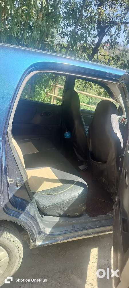 Maruti Suzuki 1000 Petrol Manual 2012 Car