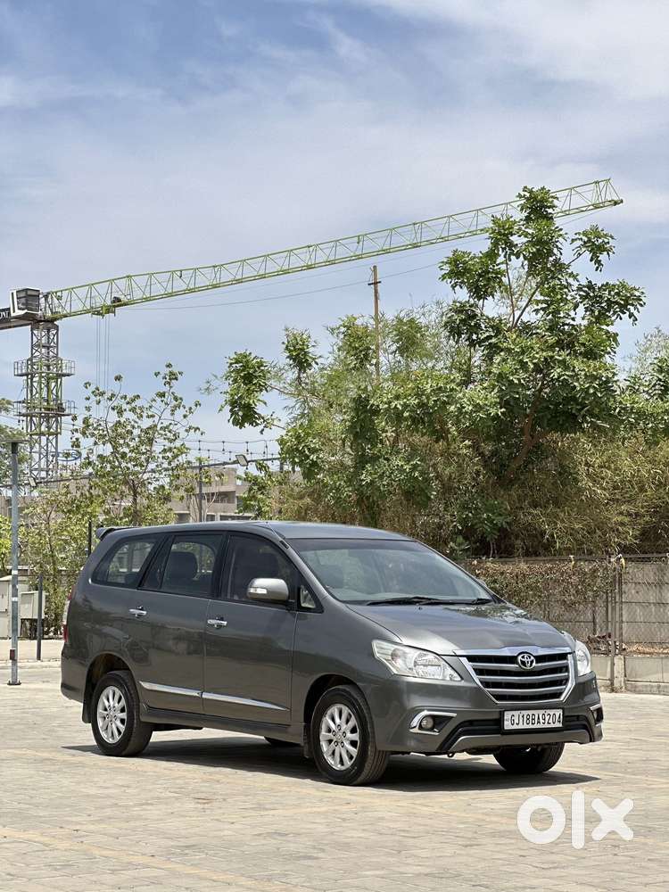 Toyota Innova 2.5 Vx 7 Str Bs-iii, 2012, Diesel