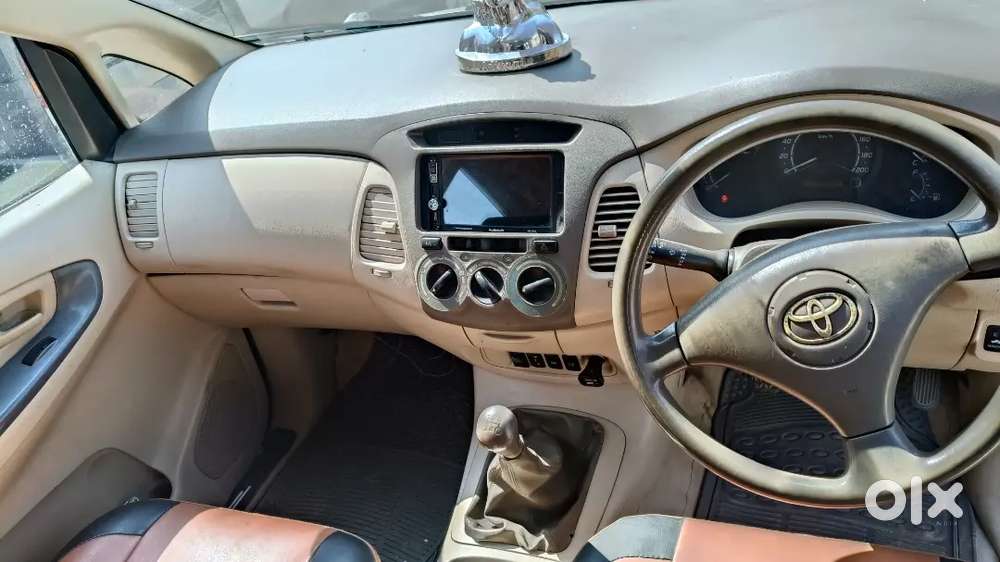 Innova Petrol/cng Working Condition