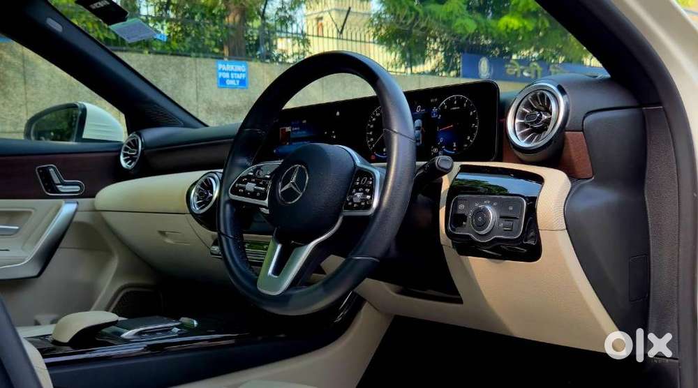 Mercedes-benz A-class Limousine 200, 2023, Petrol